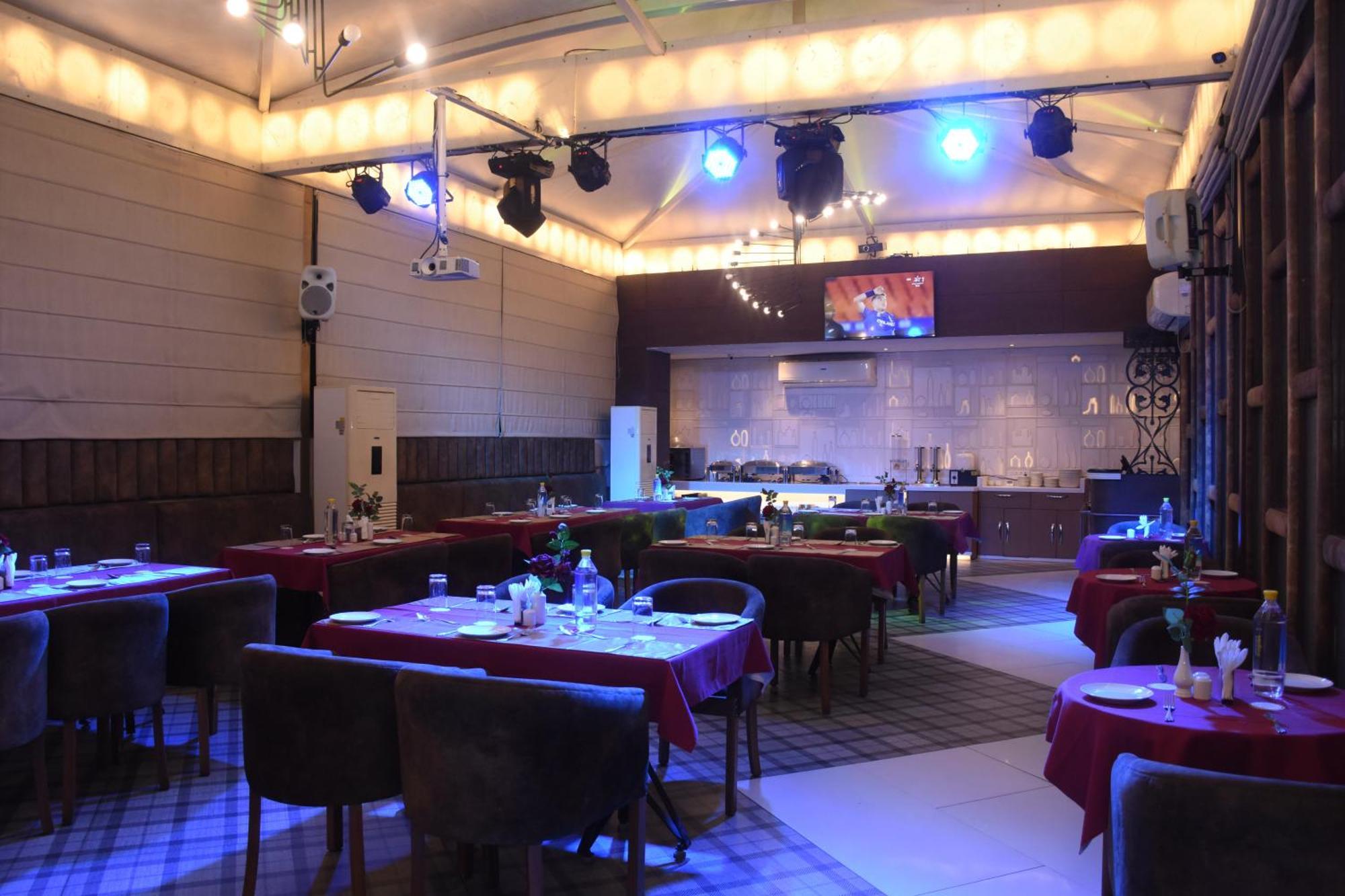 Hotel Gurveer Royal Lucknow Exterior photo