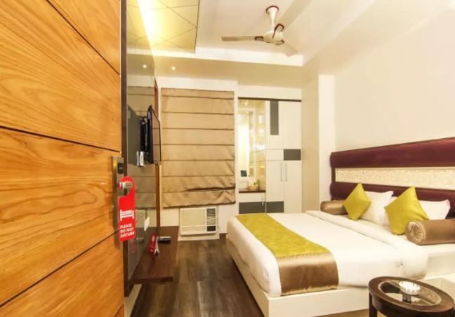Hotel Gurveer Royal Lucknow Exterior photo