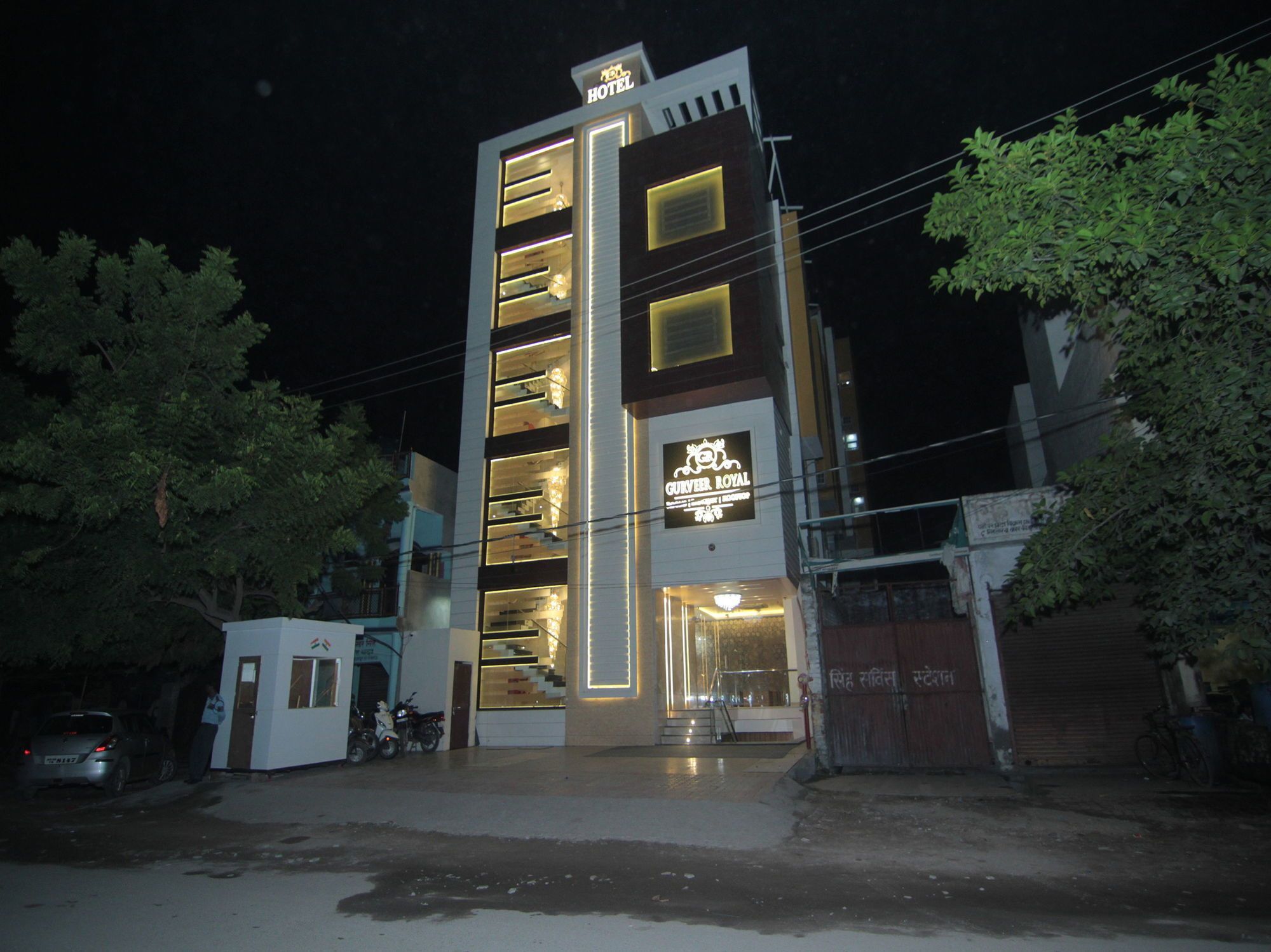 Hotel Gurveer Royal Lucknow Exterior photo
