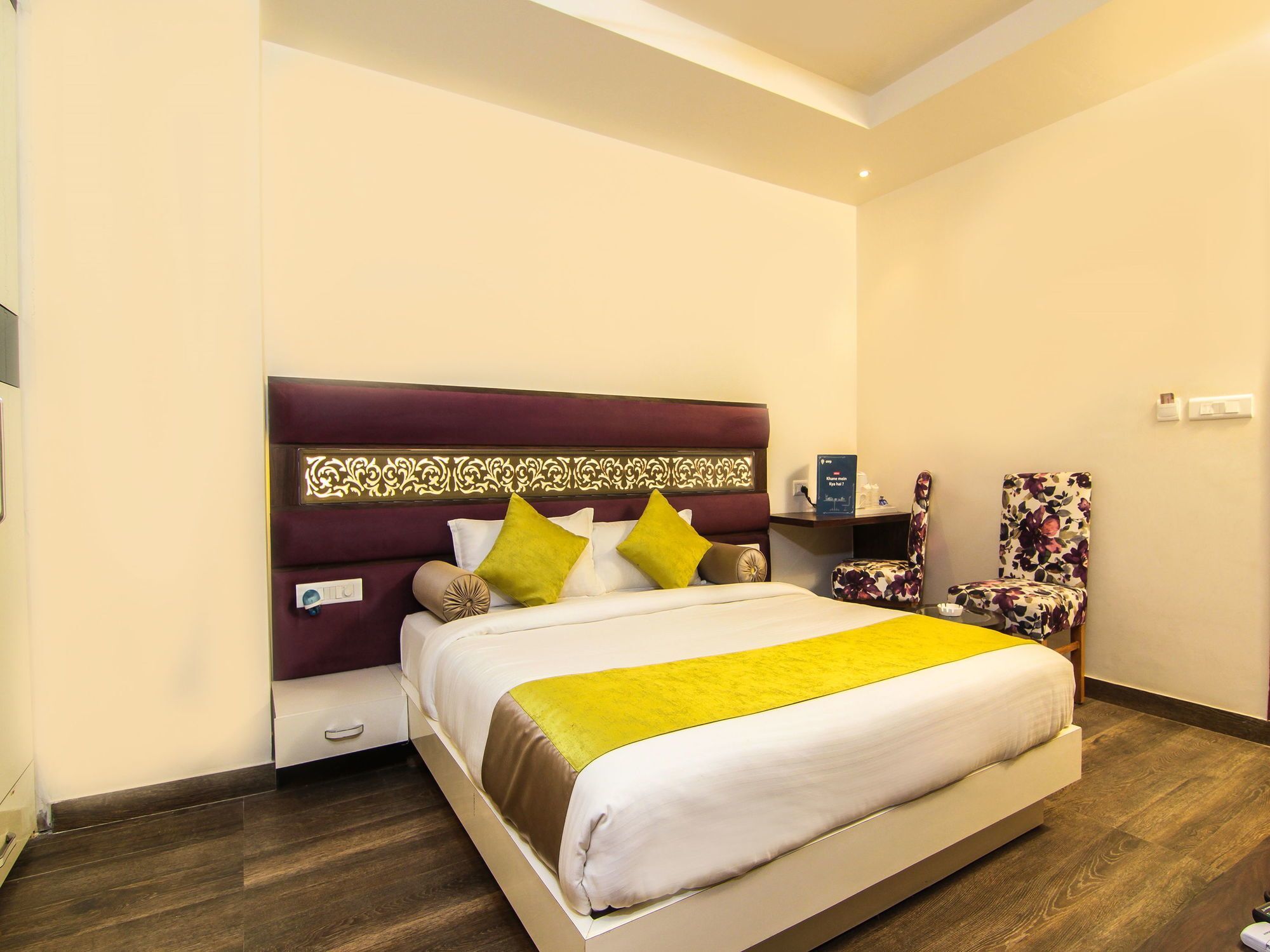 Hotel Gurveer Royal Lucknow Exterior photo